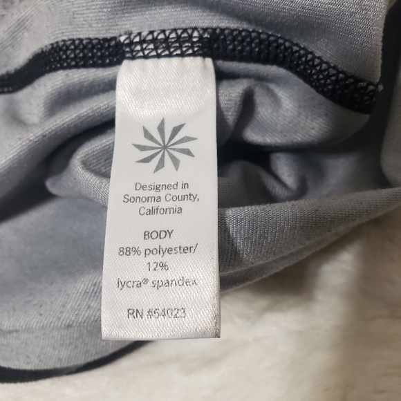 Athleta Sz S High Rise Chaturanga Capri - Picture 8 of 11